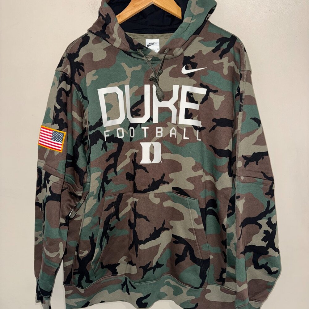 Nike Duke Blue Devils Football Team Issue PE Salute To Service Camo Hoodie L NEW